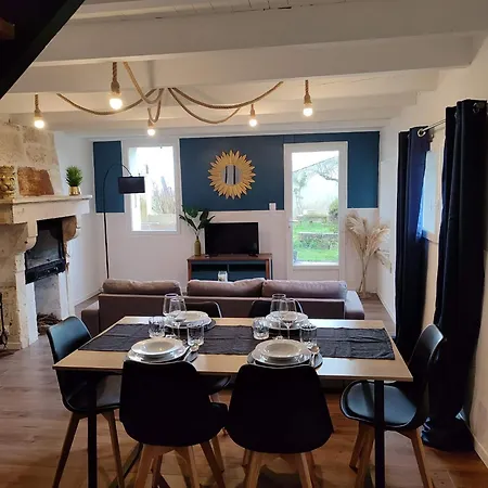 Casa de Férias Maison Cosy à La Campagne Rénovée