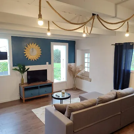 Casa de Férias Maison Cosy à La Campagne Rénovée *