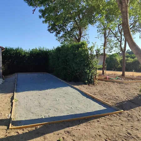 Casa de Férias Maison Cosy à La Campagne Rénovée